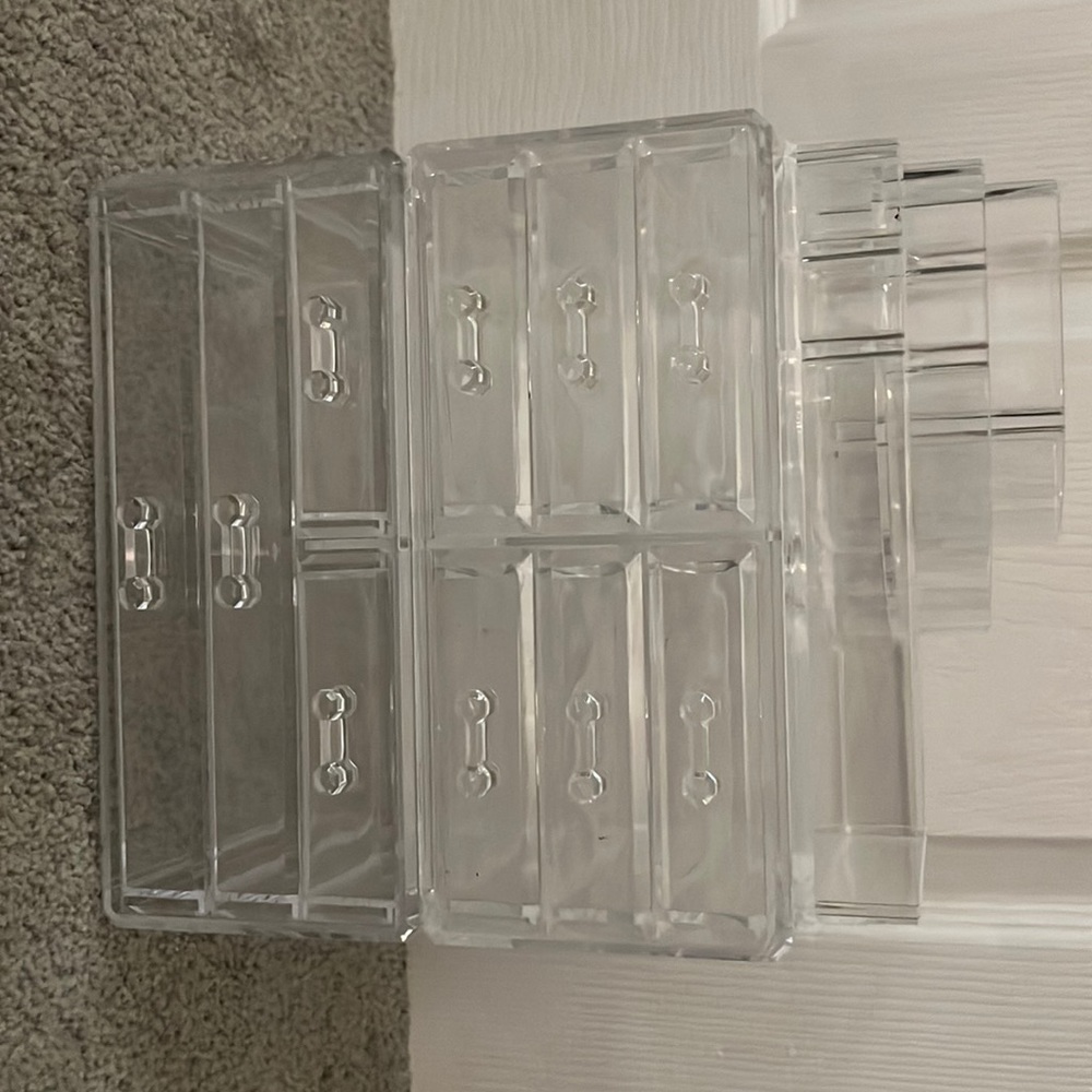 Clear big makeup organization